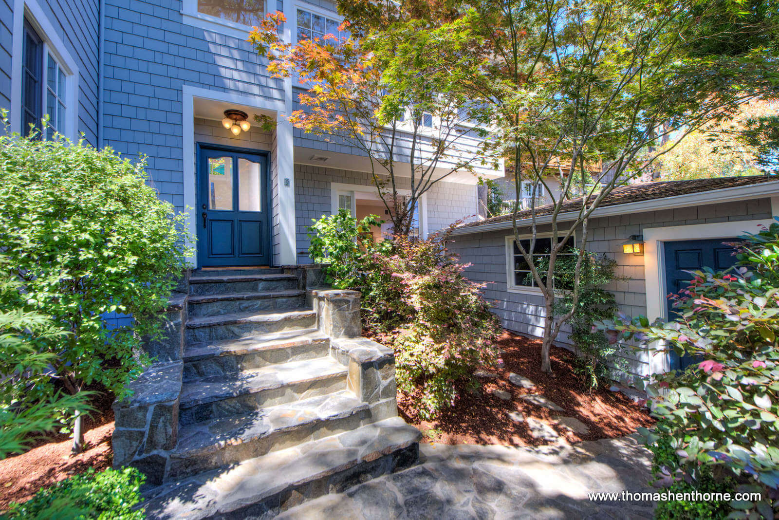 2 Foothill Road San Anselmo 3 2 Foothill Road San Anselmo front entry steps