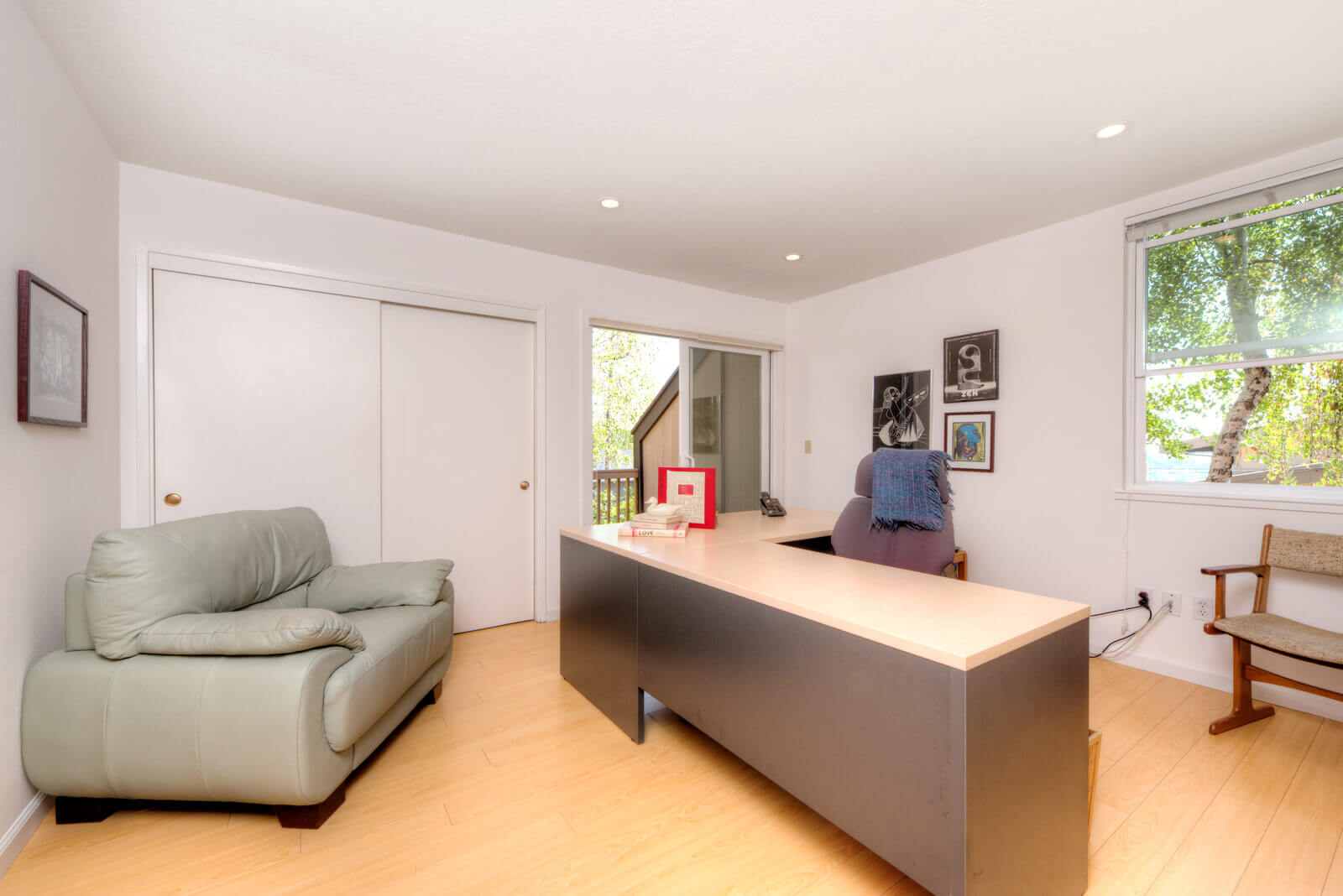 104-wimbledon-way-san-rafael-34 Office with leather chair