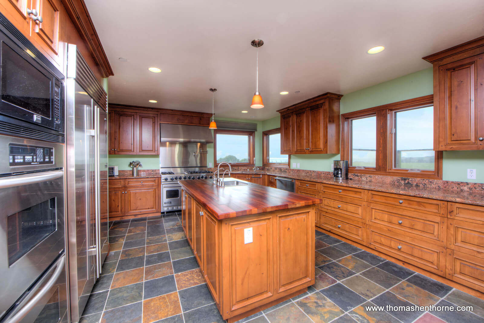 125 Calle del Sol Bodega Bay – 16 Kitchen at 125 Calle del Sol Bodega Bay California
