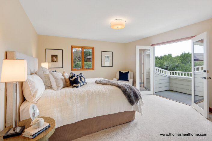 View / Coffee Deck off Master Suite