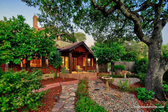 Front view of 204 Southern Heights in San Rafael