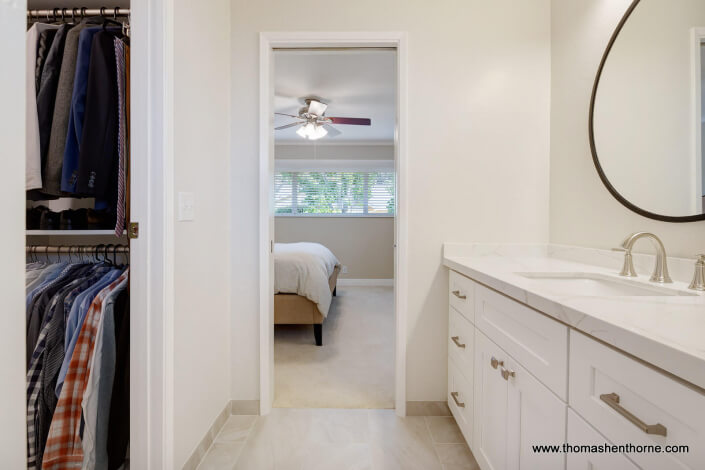 1932-Las-Gallinas-Ave-San-Rafael 33 of 64 primary bathroom