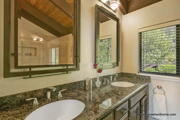 dual sinks in vanity