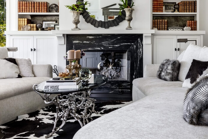 115 Oak Drive living room with marble surround fireplace