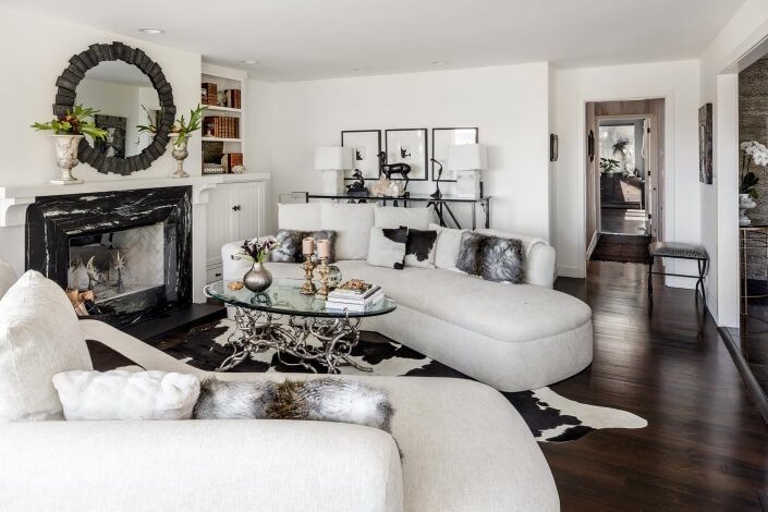 Living room of 115 Oak Drive San Rafael