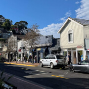 Shopping and dining scene Tiburon