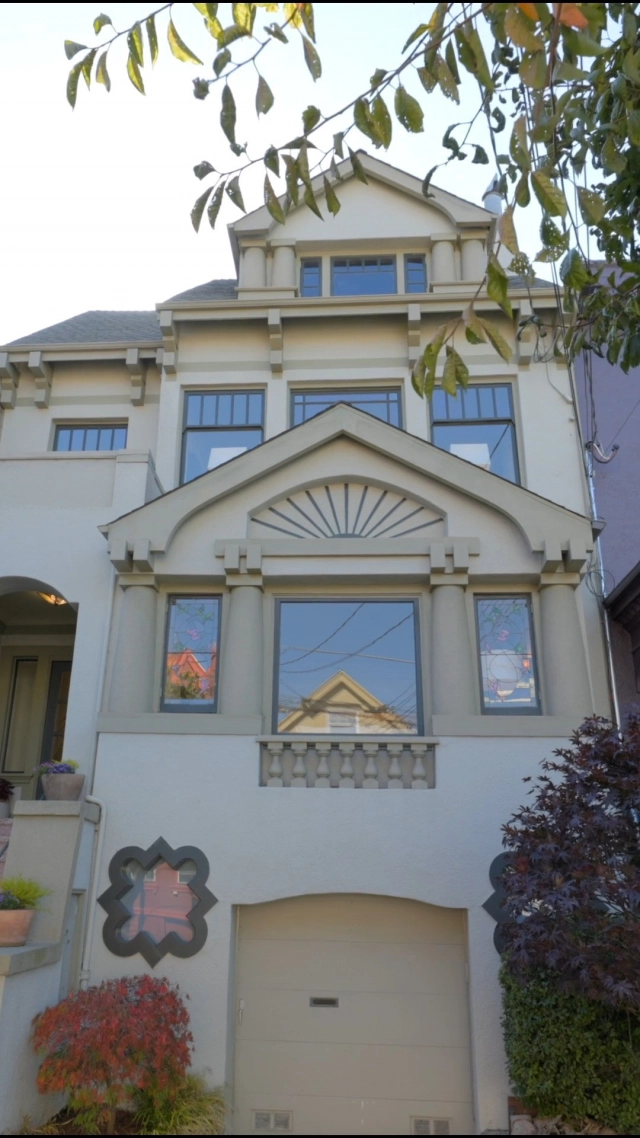 ✨ Just Sold | 739 10th Avenue, San Francisco ✨

Sold in just one week for $780,000 over asking with multiple offers.

Preparing this home for market was a true team effort. From the elegant staging by Bob Federighi, to the beautiful photography, to a property video whose music choice became an unexpected hit — every detail came together seamlessly to showcase this special residence at its very best.

A big congratulations to my sellers, and thank you to Kate Tomassi of Sotheby’s International Realty for representing the buyers.

📞 Thinking of selling your home? Call/text Thomas Henthorne at 415-847-5584
DRE# 01892608

#JustSold #SanFranciscoRealEstate #InnerRichmond #OverAsking #MultipleOffers #SothebysRealty #GGSIR #ThomasHenthorne #LuxuryRealEstate